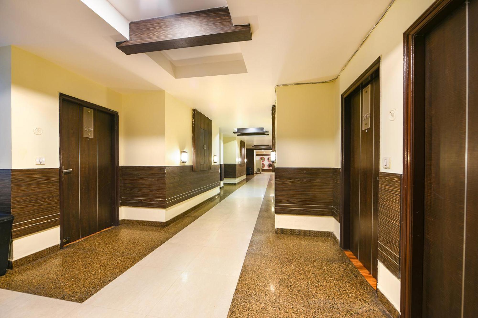 Fabhotel West View Ghaziabad Dış mekan fotoğraf