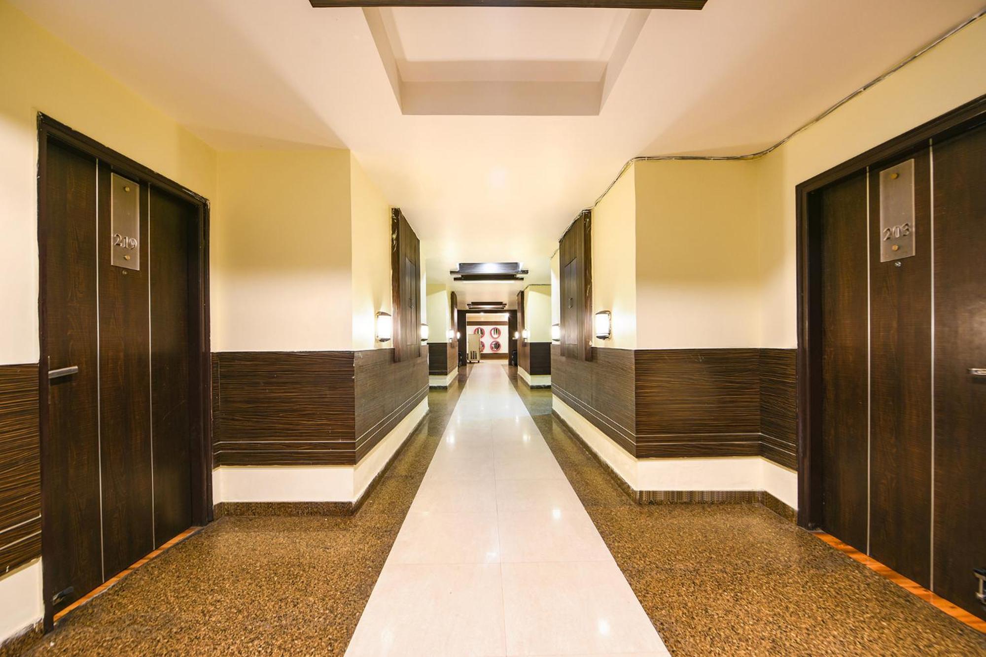 Fabhotel West View Ghaziabad Dış mekan fotoğraf