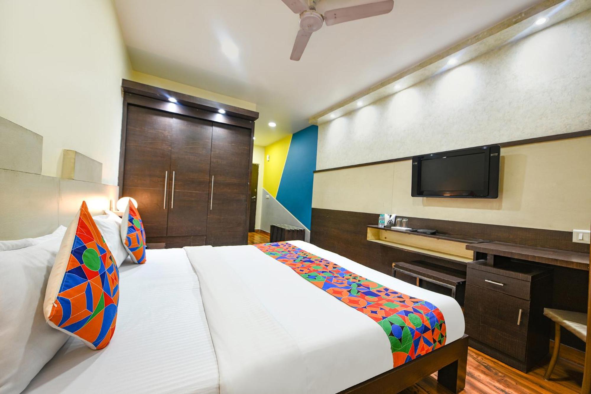 Fabhotel West View Ghaziabad Dış mekan fotoğraf