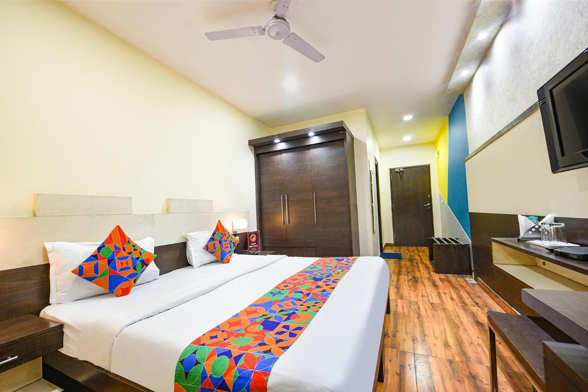 Fabhotel West View Ghaziabad Dış mekan fotoğraf